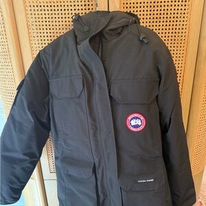 Canada Goose Women’s Black Expedition Parka